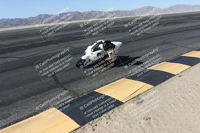 media/May-25-2025-TrackXperience (Sun) [[393a69de75]]/Level 2/Session 2 (Bowl)/